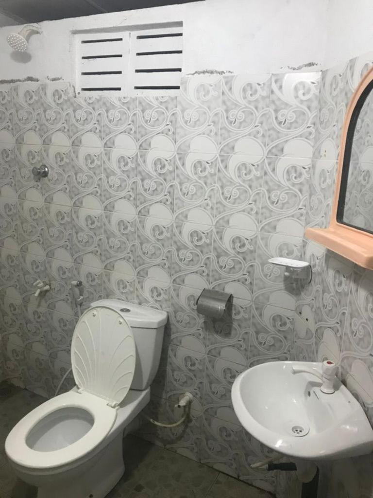 Everest Rooms Пилияндала Экстерьер фото